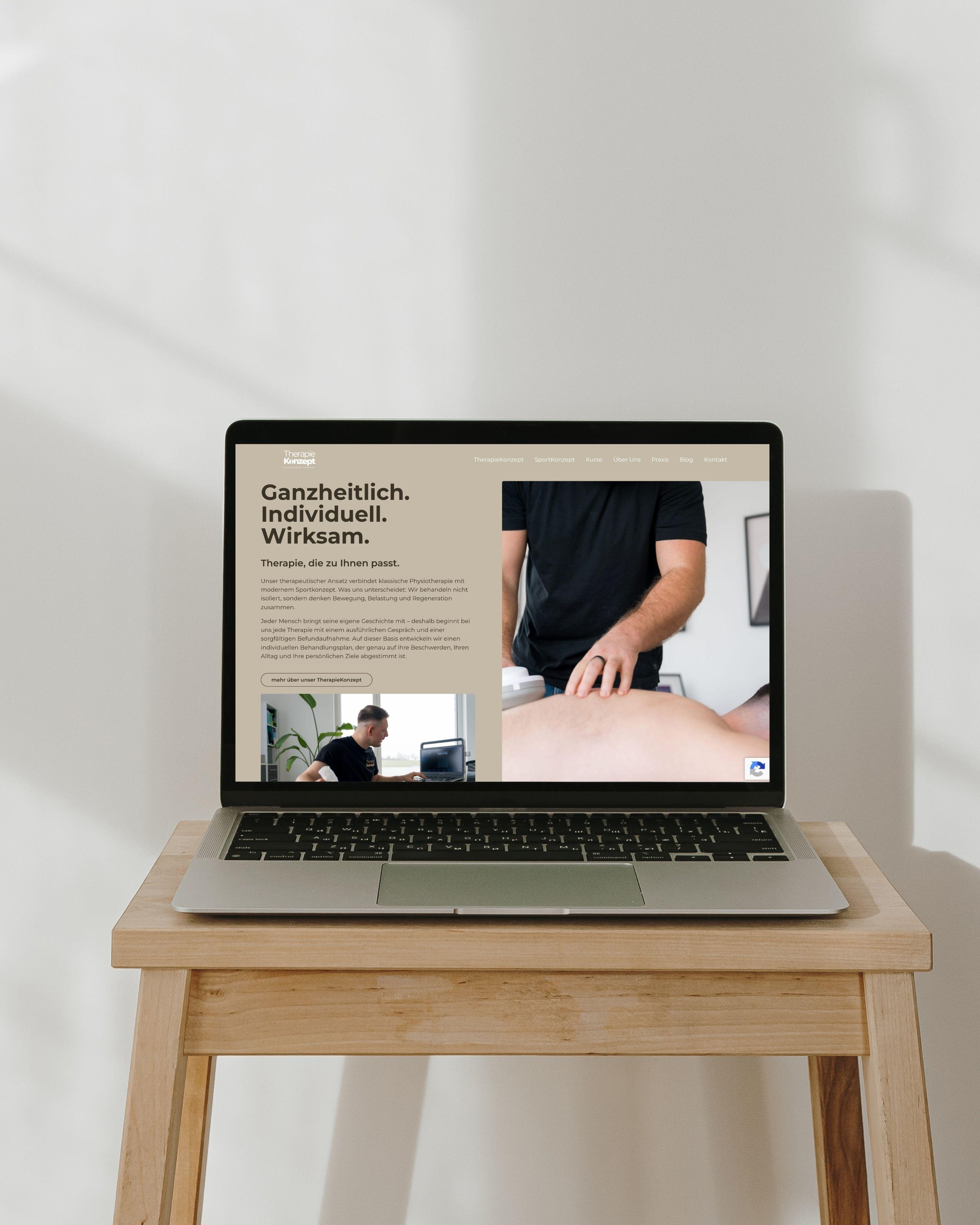 Webdesign Referenz Laptop Mockup